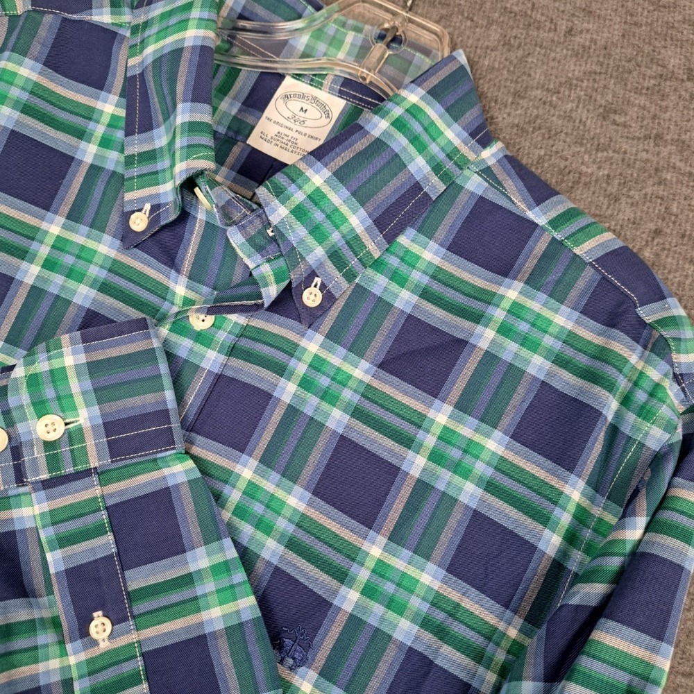 Brooks Brothers 346 Men's Non-Iron Button Down Navy Blue Green Plaid Shirt M